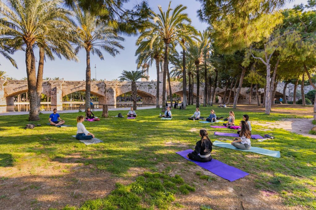 Yoga docent Sterre in Valencia
